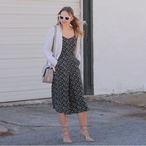 THE CUTEST floral romper